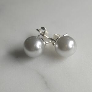 Elegant 925 Silver Pearl Stud Earrings